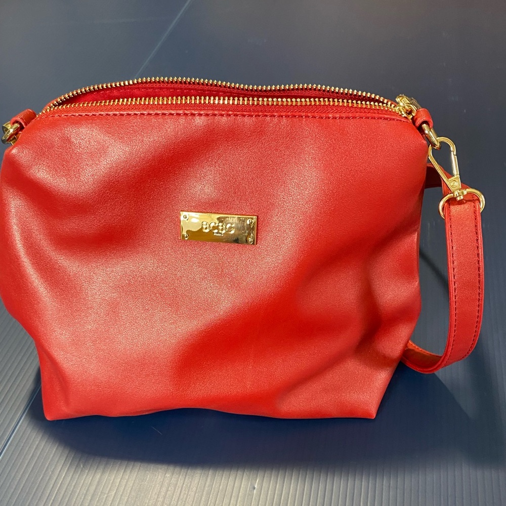 BCBG París Cross body Purse